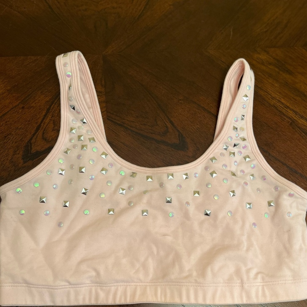 Size m PINK bra never worn